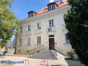 APARTAMENT na DLUGIEJ - Image 1