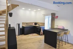 La Maison Rose, chaleureuse et luxueuse - Image 2