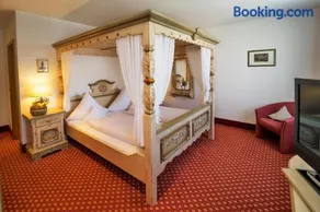 Hotel-Gasthof Zum Weyssen Rössle - Image 2