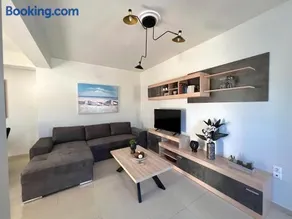 Ammos Luxury Apartments - Image 2