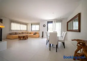 Luxury apartament en ibiza With pool je - Image 5