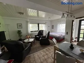 Apartment58 - Image 4