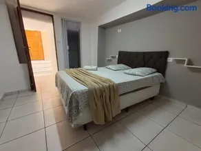 GOLDEN ROSE HOTEL - Image 3