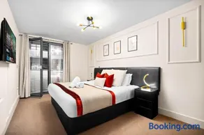 Stylish City Centre Apartment - Balcony & Secure Parking - China Town 29Arc - Image 2