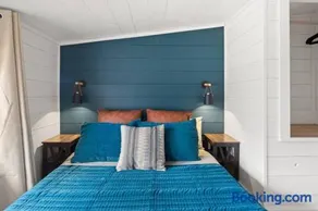 100% Renovated Stowe Village Farmhouse - Image 4