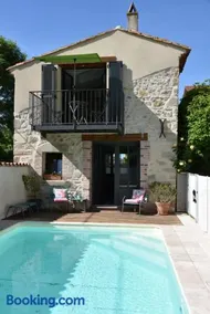 Chambre d'hôtes de charme La Pironine Auvergne - Image 1