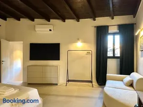 La Galleria Orti 12 - A Historical Design Retreat on Lake Lugano - Image 3