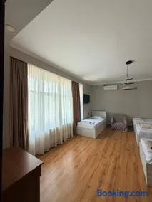 Guest-House Mimino - Image 1