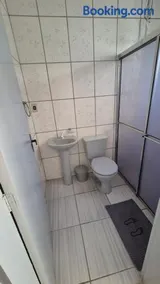 Apartamento pequeno central - Image 3