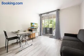 Studio pour 2 à Toulouse avec Parking et Terrasse - Image 1