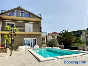 Luxury apartments Lun - Image 1