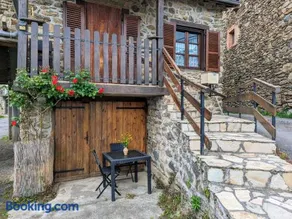 Gîte au cœur du village médiéval de Saint-Ilpize - Image 1