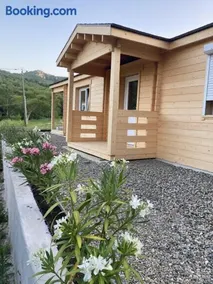 Au pied du plateau - Image 1
