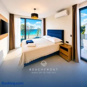 Sunrise Beachfront Residence - Image 1
