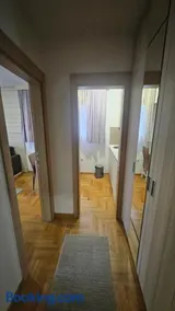 Vera Solaris - Image 4