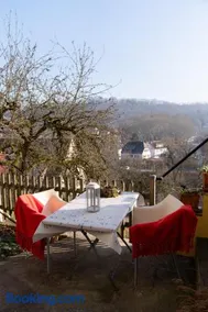 Gemütliche Gartenwohnung mit Altstadtblick - Image 2