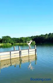 Tranquility 2 bedroom Villa by the lake with green backyard - Image 2
