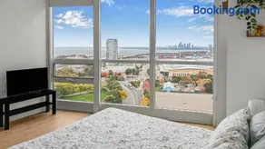 Skyline & Lake Views - Luxury Downtown Suite - Pool - GYM - Hot Tub - Image 2