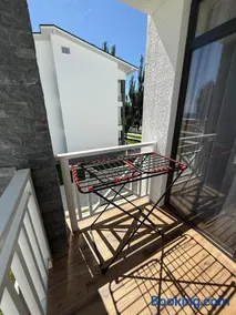 Квартира в Chaika Resort с видом на озеро - Image 5