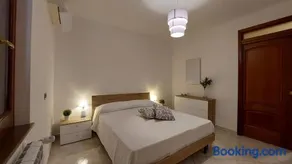 A me Casa - Image 1