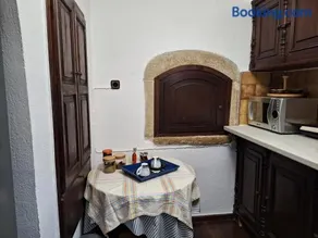 Gold King Apartment - Image 5