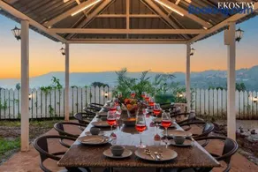 EKOSTAY Gold - White Swan Villa 6BHK - Image 2