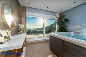 Luxury Villa Seventh Heaven with heated pool, hot-tub, gym, panoramic views on town Split - Image 3