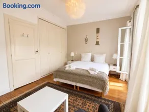 Maison de ville confortable avec cour intérieure - Image 3
