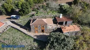 Media Luna Cottage - Image 1