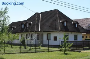 Családfa Vendégház - Image 1