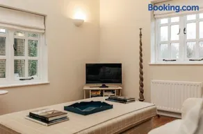 Garden Lodge - Image 3
