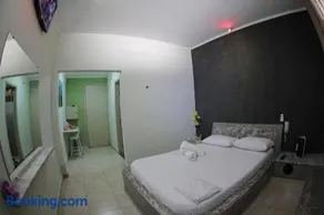 Motel Kokeluxe - Image 1