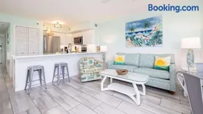 Sea Glass & Sunshine 2207 Ocean Pointe - Image 4
