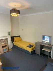 Albion House - Image 4
