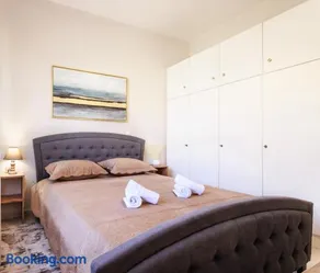 Philoxenia House - Image 2