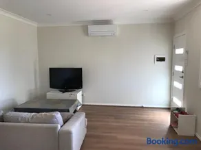 New stand-alone 2-bedroom house - Image 1