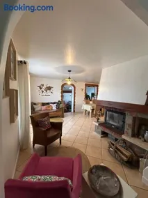 Maison spacieuse, 6 personnes, lacs et randonnées à proximité - Image 4