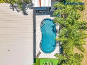 SMV Jax Getaway • Pool • Near Mayo & Beach - Image 1