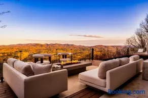 The Glass Frame - Peak Elegance & Luxury - Image 3
