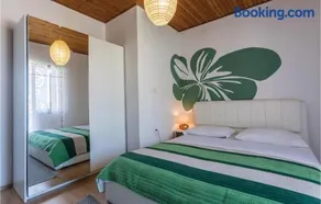 One-Bedroom Apartment In Klek - Image 4