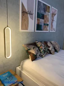 Gravatá Flat no condomínio Monte Castelo MELHOR LOCALIZAÇÃO , Wi-Fi, SKY e AR - Image 3