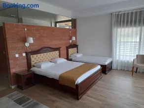 Pensiunea Favorit Ferice - Image 3