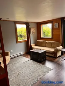 Bear Cove Cottages - Image 3