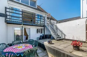 3 Bed in Saundersfoot oc-pw9101 - Image 4