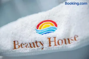 Beauty House - Image 1