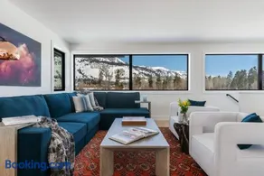 Secluded Mountain View Getaway - Near Jackson Hole - BBQ, Patio Wildlife! - Image 1