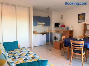 Vaux-sur-Mer : Appartement 2* avec piscine et balcon - Image 4