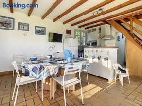 Maison de pêcheur avec jardin clos, animaux acceptés, parking privé - FR-1-542-40 - Image 3