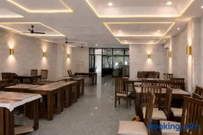 Shaandaar Hotel, Family restaurant with Ac rooms - Image 4