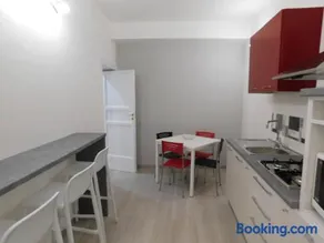 Contemporary Apartment in Trapani, 50 m² with Balcony - Image 2